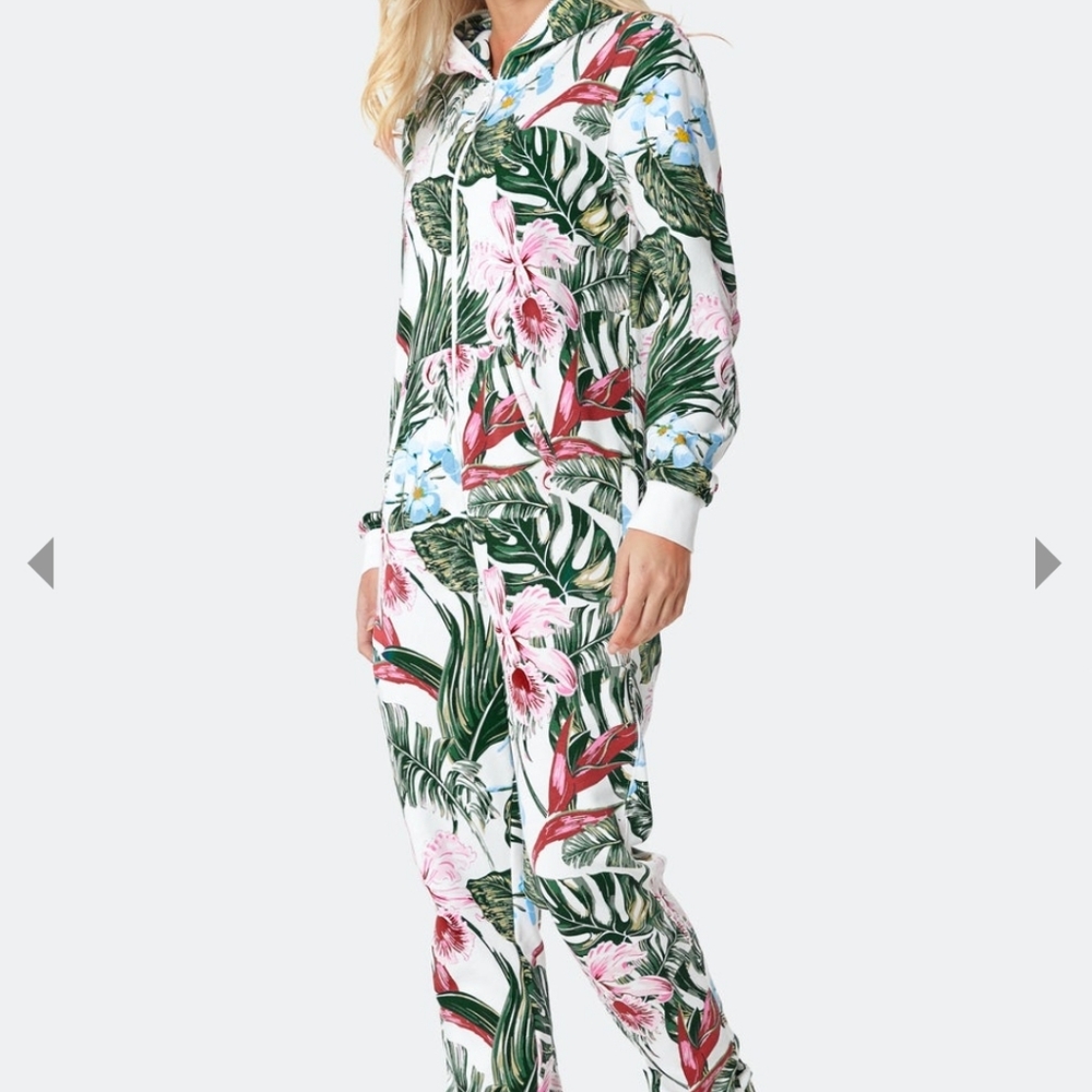 Onepiece Onesie Tropicana Jumpsuit Off White sz Large Unisex